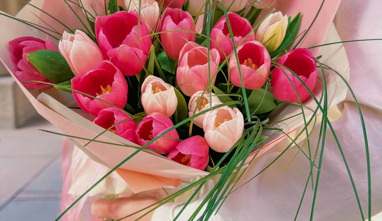 Spring floral arrangement from the Spring Awakening collection by Zelenaflora in Los Angeles