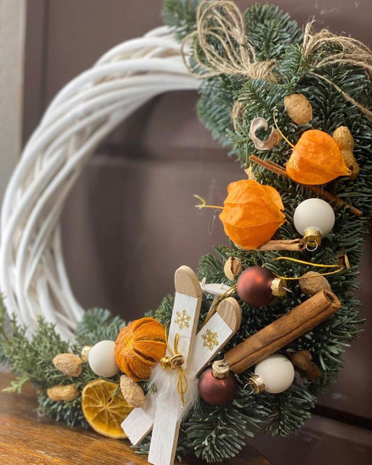 Snow Ring Wreath