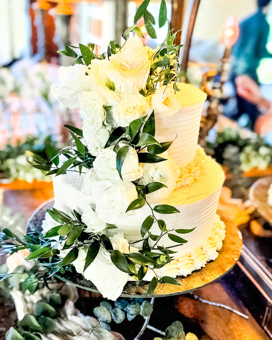 Daniela & Andrew: A Wedding in Topanga Canyon gallery image 6