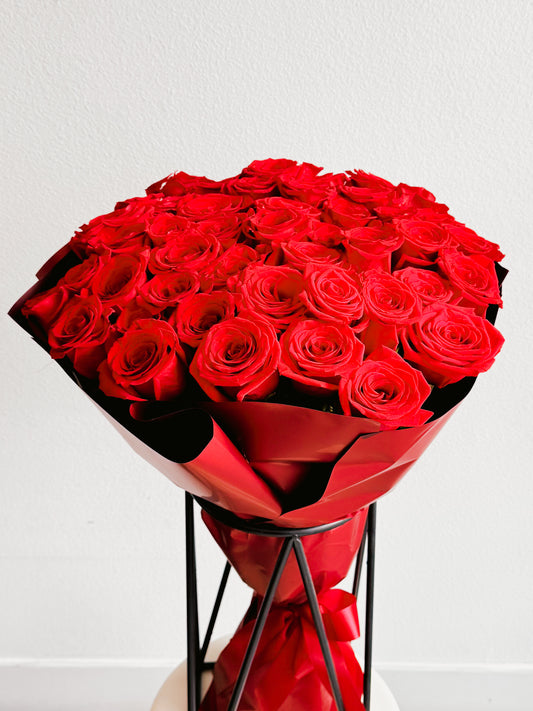 Long Stem Roses